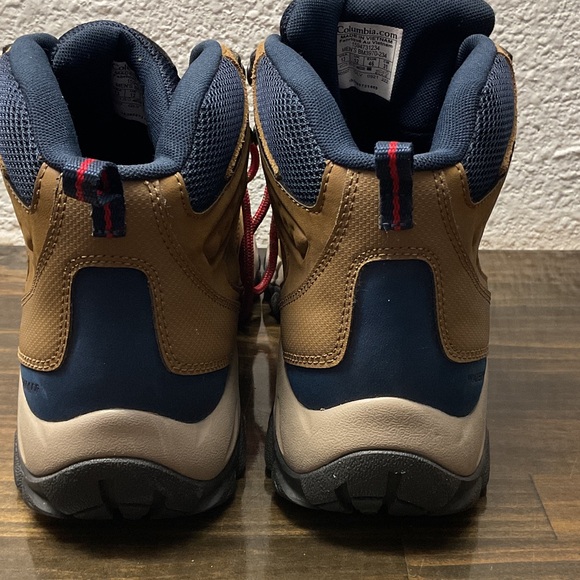 MensNewton Ridge Plus II Suede WP Hiking Boot Elk Sunset Red Tan Navy 13 - Picture 7 of 12